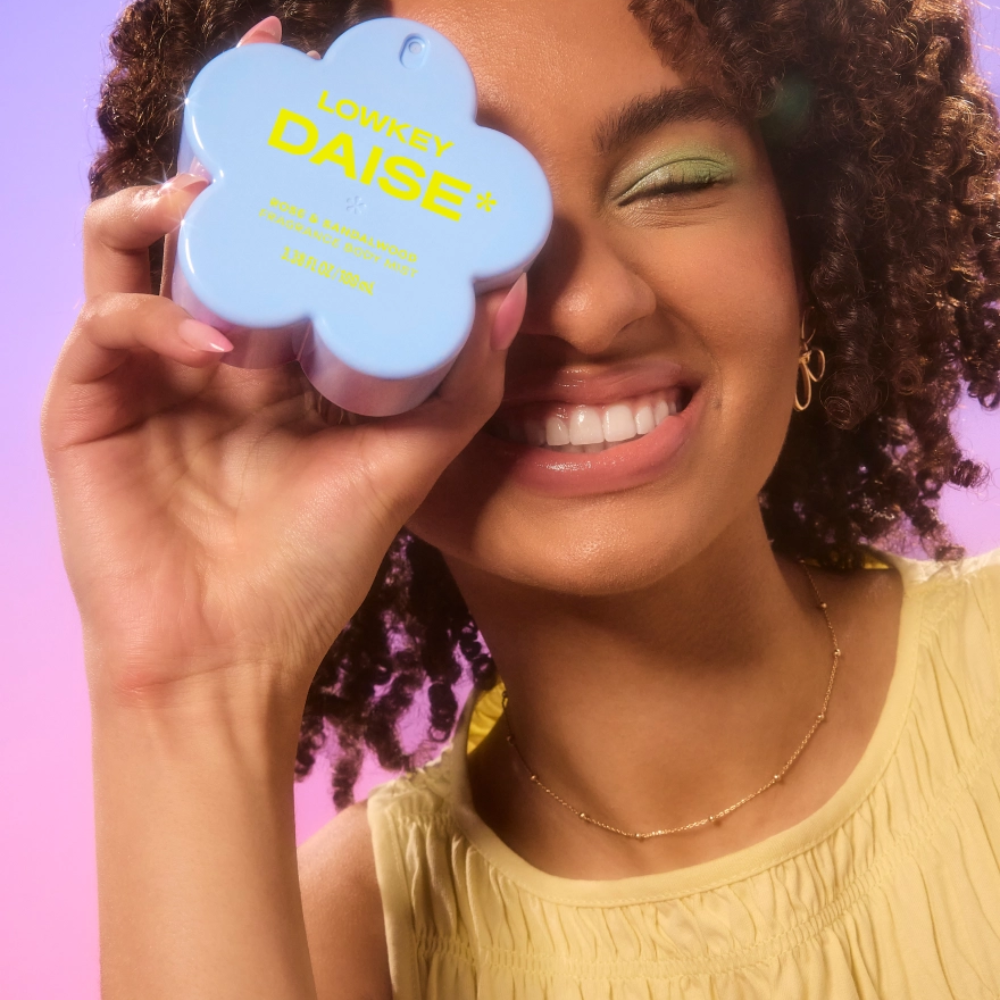 Daise Beauty, Lowkey Daise Fragrance Body Mist Rose & Sandalwood 100ml