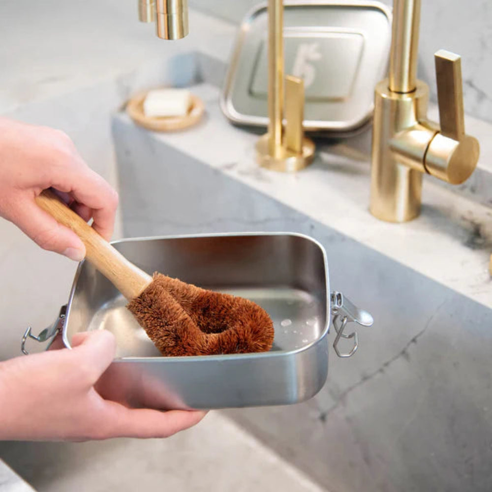 Bambaw, Dish Brush with Coconut Bristles